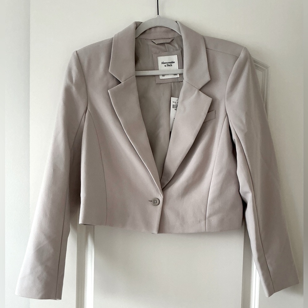 Abercrombie & Fitch Cream Blazer